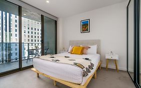 Modern Comfort In Canberra'S City Center - Hosted By Canstay